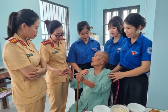 Người trẻ và tâm thế “Viết tiếp câu chuyện hòa bình”