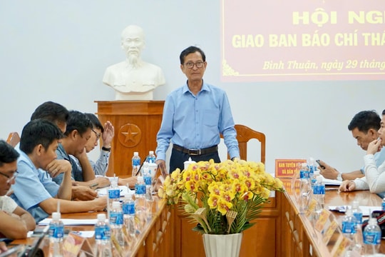 Tập trung tuyên truyền về đại hội Đảng, sắp xếp tổ chức bộ máy