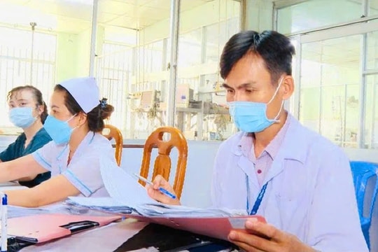 “Đêm trắng” nơi tuyến cuối