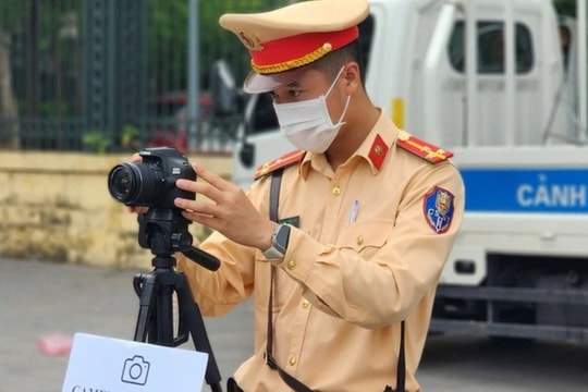 ‏Mới nhất: Thành phố Hà Nội triển khai thêm 20 điểm ghi hình phạt nguội trên 8 tuyến đường‏