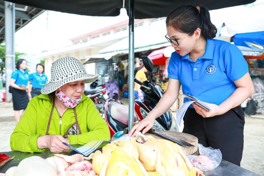 Từ 1/7/2025, chủ hộ kinh doanh phải đóng BHXH bắt buộc từ 585.000 đồng/tháng