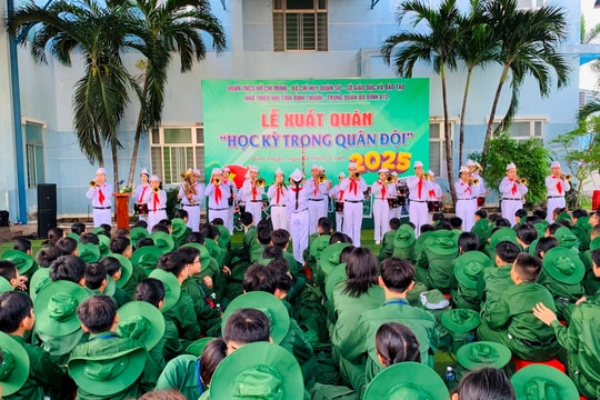 
Lễ xuất quân chương trình “Học kỳ trong Quân đội” năm 2025