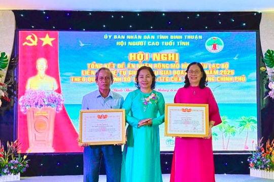 Tổng kết mô hình Câu lạc bộ Liên thế hệ tự giúp nhau 