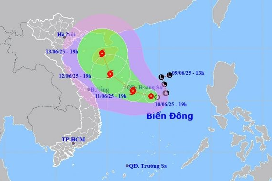 Áp thấp nhiệt đới liên tục đổi hướng gây gió mạnh cấp 7, giật cấp 9