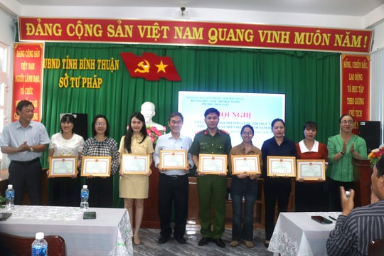 Hơn 30 cá nhân đạt giải Cuộc thi “Tìm hiểu pháp luật” 2025
