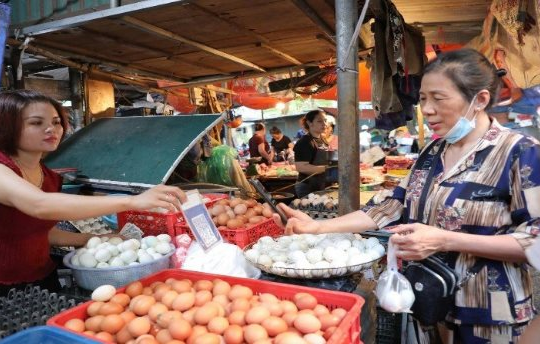 Từng bước gỡ vướng về hoá đơn điện tử cho hộ kinh doanh nhỏ lẻ