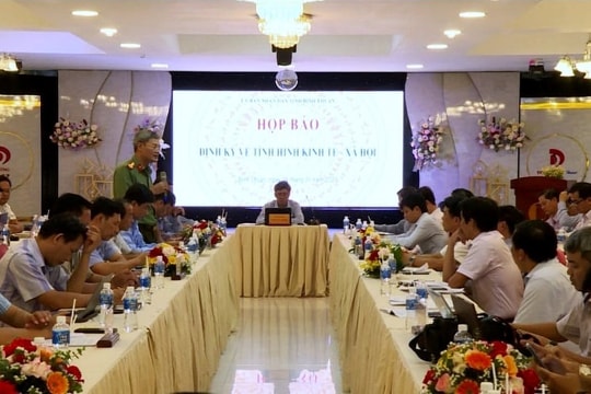 Báo chí - cầu nối tin cậy với nhân dân