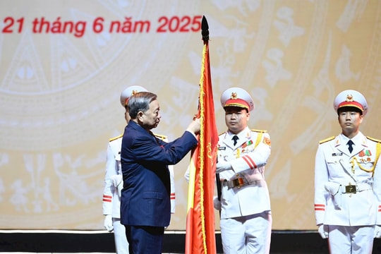 Long trọng kỷ niệm 100 năm Ngày Báo chí Cách mạng Việt Nam