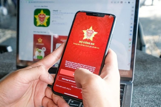 Từ 1/7/2025, doanh nghiệp phải sử dụng tài khoản định danh điện tử trên VNeID khi làm thủ tục hành chính