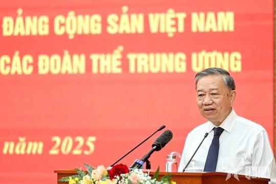 Mặt trận, đoàn thể phải là cầu nối vững chắc trong mối quan hệ máu thịt giữa Đảng với nhân dân