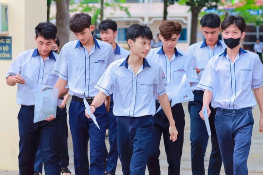 
Thí sinh dự thi theo Chương trình Giáo dục phổ thông 2018 đã hoàn thành Kỳ thi tốt nghiệp THPT 2025