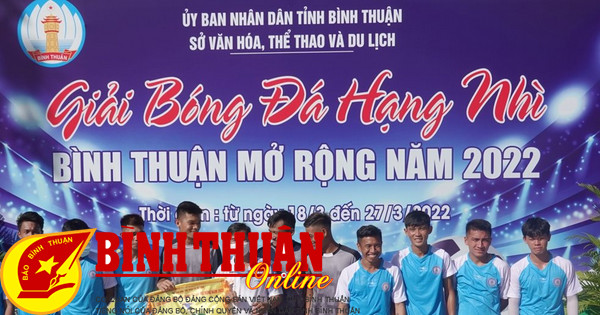 Bóng đá Bình Thuận tranh vé hạng Nhất quốc gia