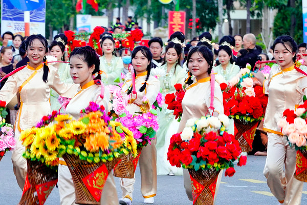 Trải nghiệm đặc sắc tại Tuần lễ văn hoá đường phố Bình Thuận