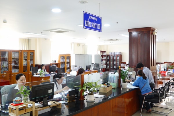 Kho bạc Nhà nước Bình Thuận: Tăng tốc thanh toán, đẩy giải ngân đầu tư công đạt từ 95%